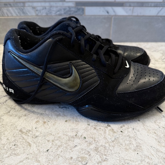 Nike  Air Men's  Air Baseline Low - Picture 1 of 15